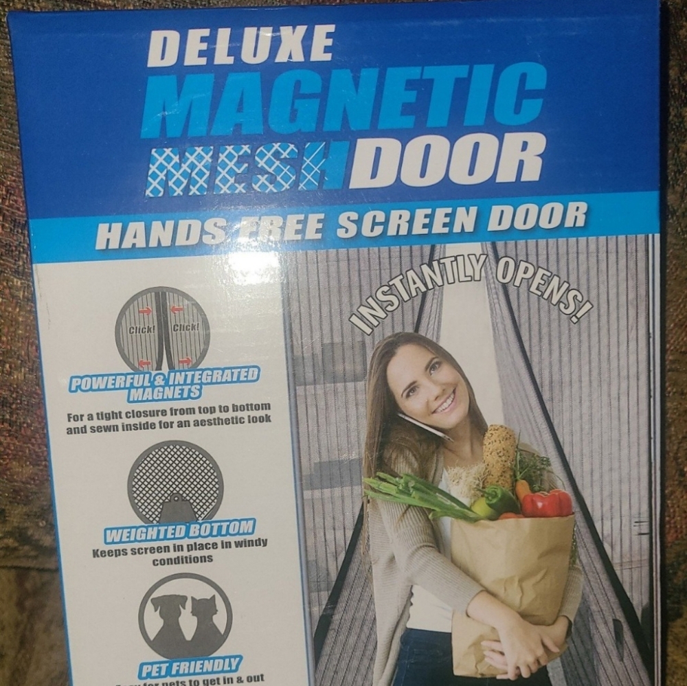 As seen on TV, Deluxe magnetic mesh screen door
